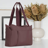 Ladies shoulder bag.