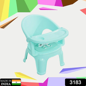 Strong plastic feeding chair for kids, portable with tray