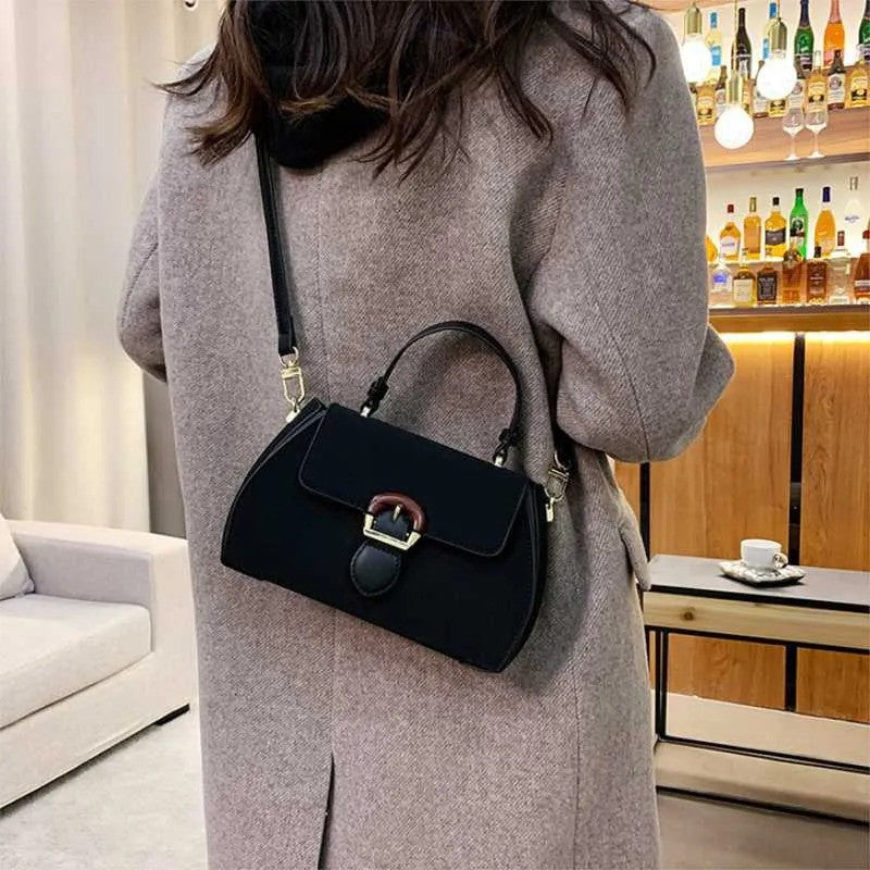 2025E    Elegant women's Handheld Bag - Classic Style